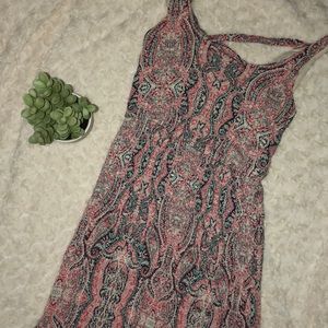 • Paisley Print Maxi Dress •